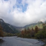 紅葉の上高地 穂高どこいったー！？